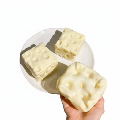 Viral Moldable Cheese